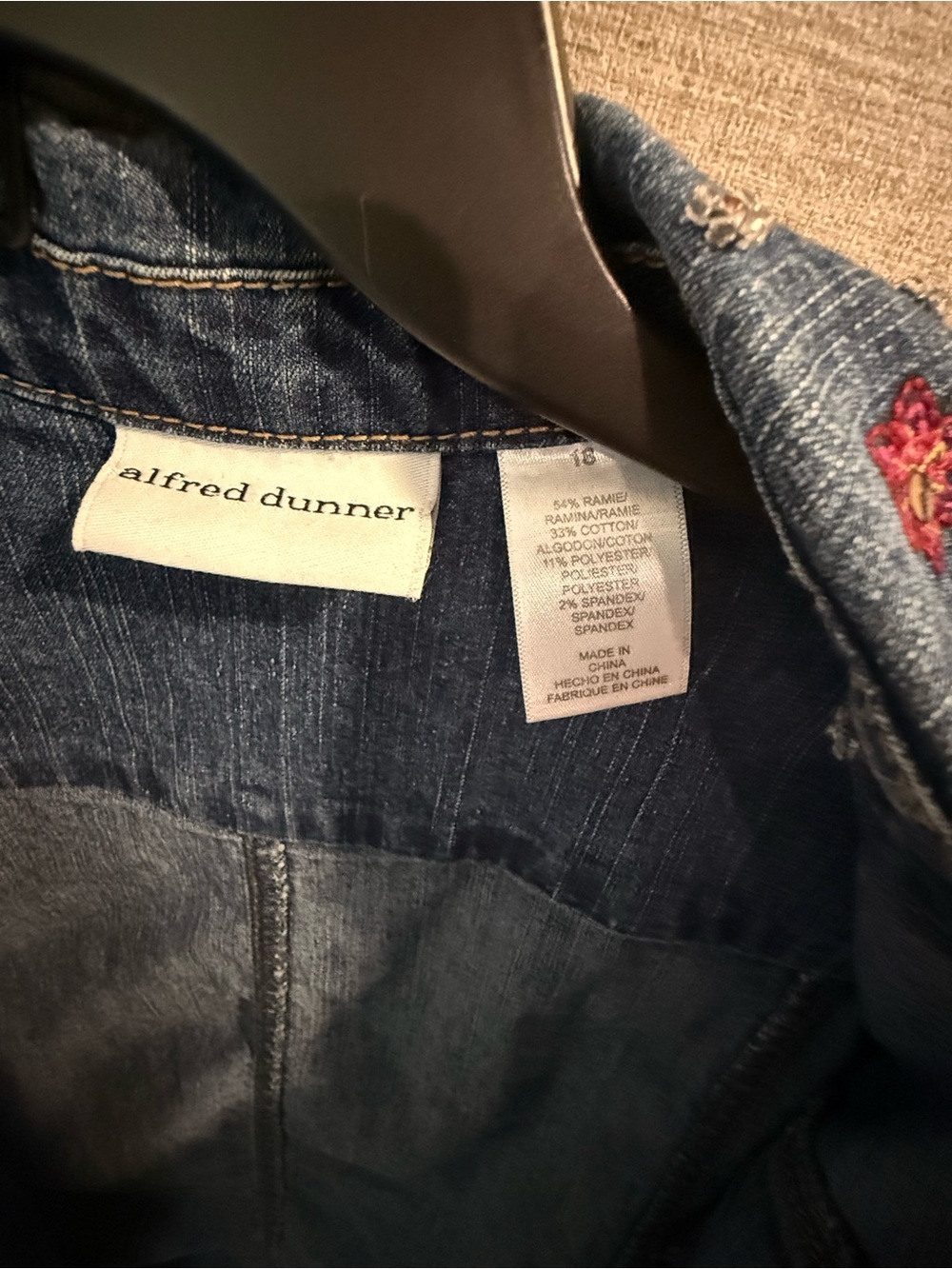 Men Jeans Subcategory Classification - Picture 2 of 7